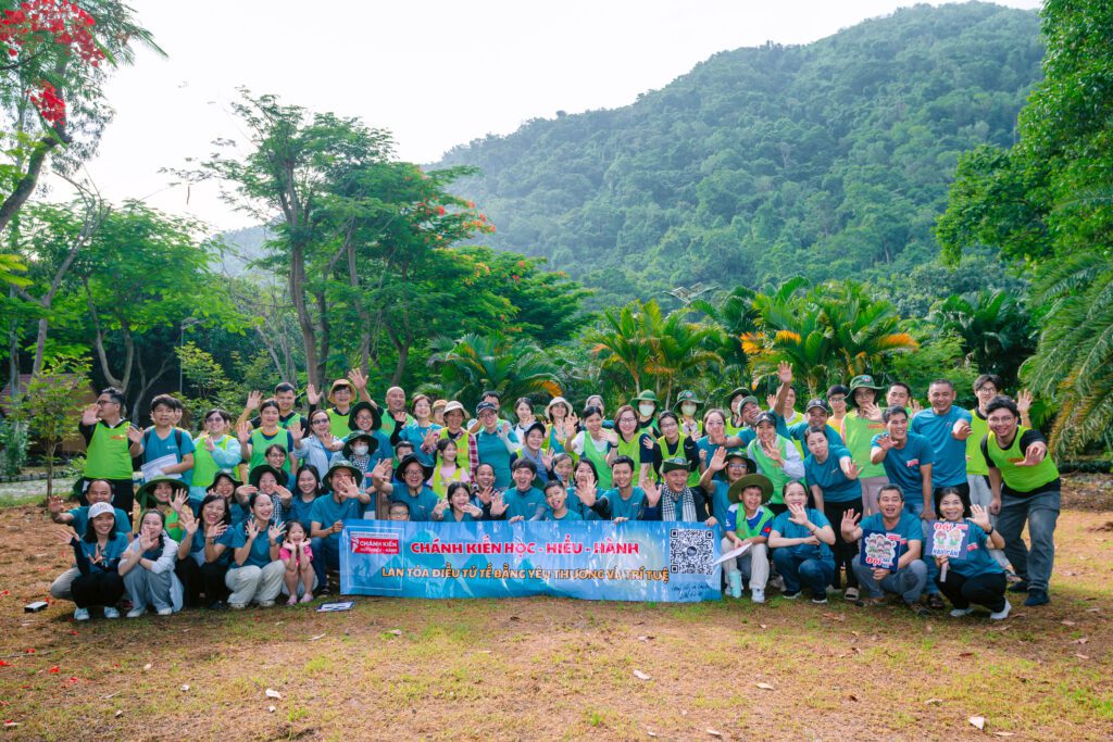 CK3H - Trồng cây tại Viên Không Ni